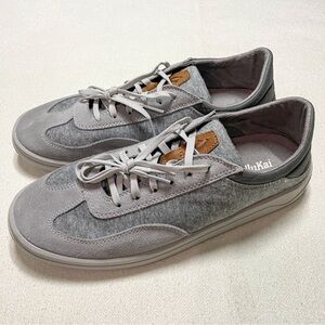 New Olukai Puliki Sneakers Size 10.5 in Poi Charcoal